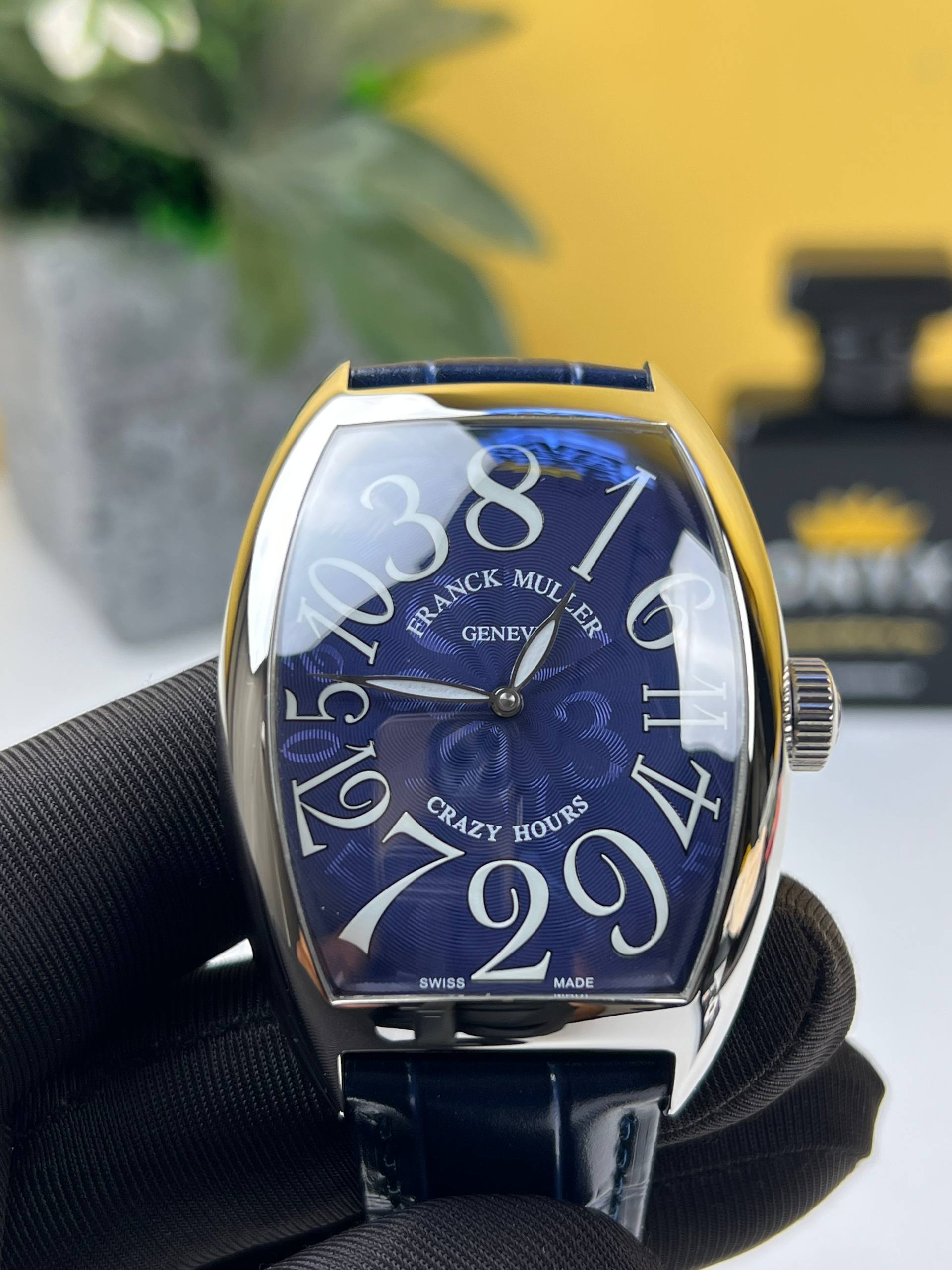 Franck Muller Crazy Number Hours Cintrée - Swiss Movement - Onyx Store